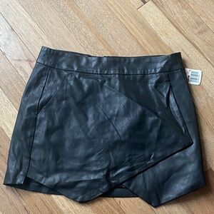 Forever 21 Black Mini Skirt